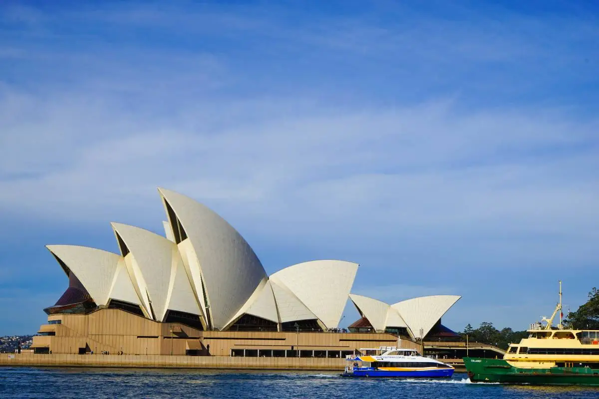 A breathtaking shot of Sydney Opera House in Australia