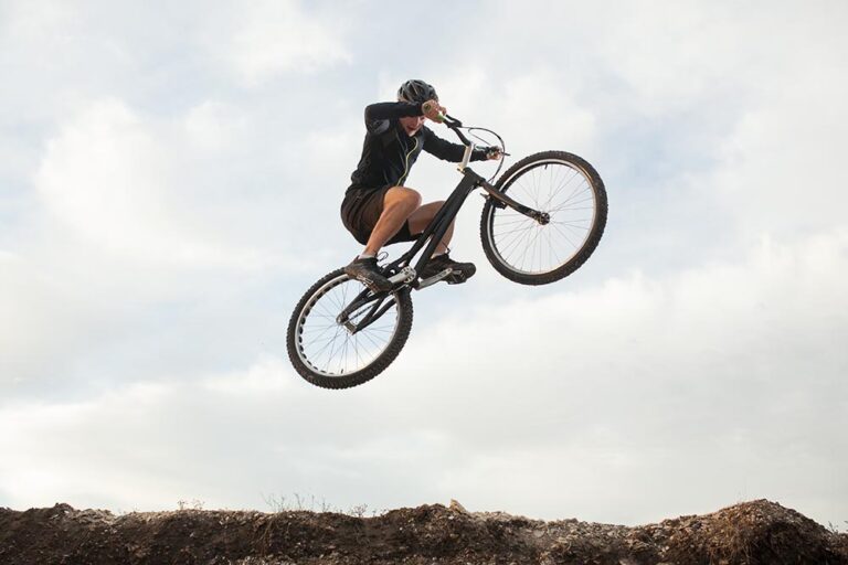 What is a dirt jumper? How to choose dirt jumper bike? Why are dirt jump bikes so expensive?